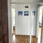 Komfortables Apartment, Ihr Zuhause Auf Zeit Mit 3 Schlafzimmern, 2 Balkonen, Netflix & 24h Check-in Apartamento